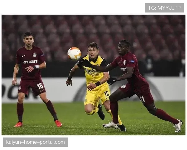 汉堡34岁少帅波尔津主打攻势足球 保级路上坚持风格 汉堡34岁少帅波尔津主打攻势足球 保级路上坚持风格