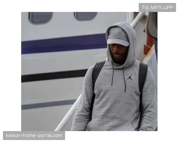 爵士压制勇士转换进攻 首节领先9分显防守韧性